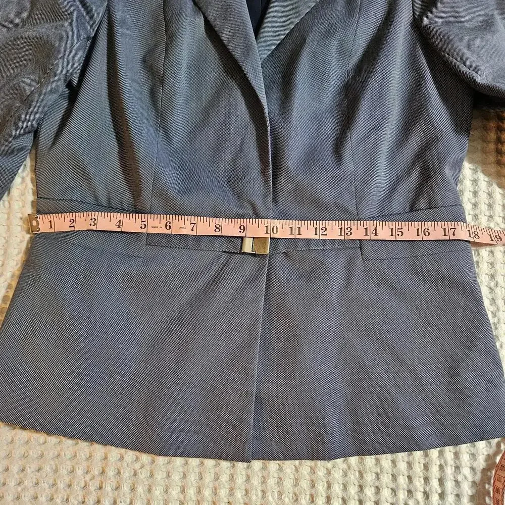 Doncaster Women's Blue 2 Pc Sz 10 Blazer & Sz 10P Pants Suit Business Career Set - Picture 2 of 16